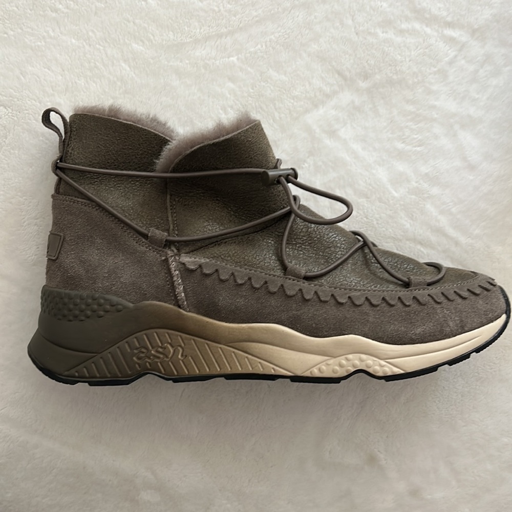 Ash Suede booties brand new shearling inside 41